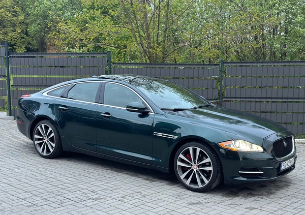 Jaguar XJ cena 72900 przebieg: 201000, rok produkcji 2012 z Poniatowa małe 121